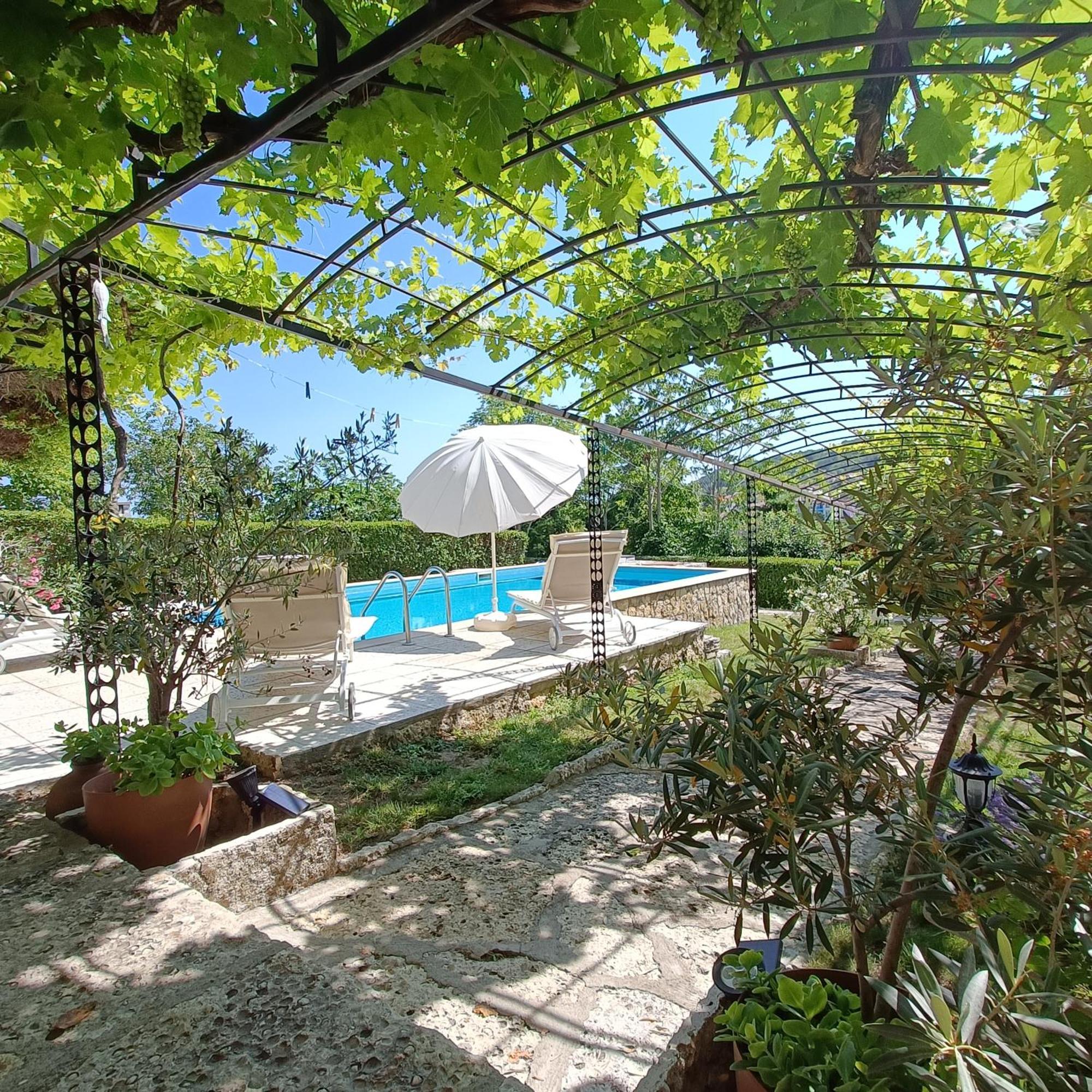 Villa Regina Serafina Baltschik Exterior foto